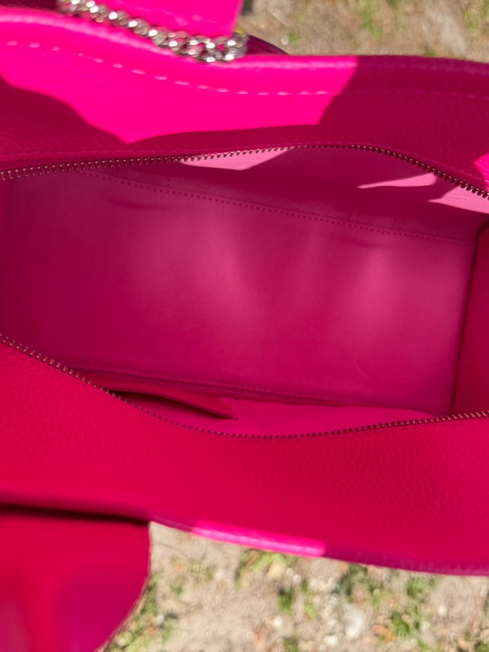 Marc Jacobs Hot Pink The Tote Bag Large Leather Tote with Removable Strap - Picture 12 of 12